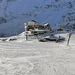 Lo Stambecco Hotel