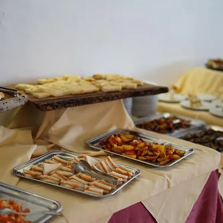 Hotell Lo Stambecco 3*