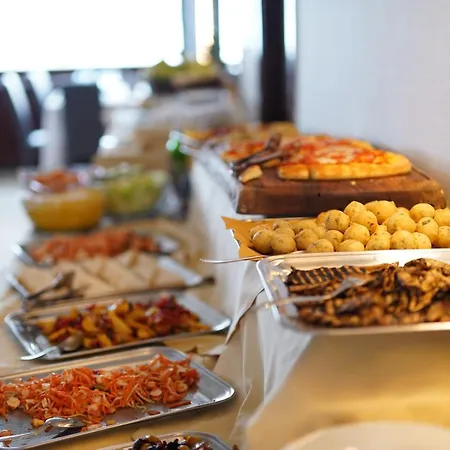 Hotel Lo Stambecco 3*