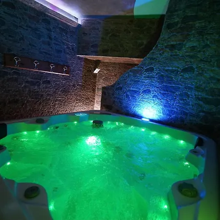 Lo Stambecco Otel