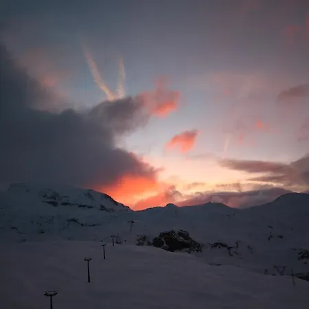 Lo Stambecco Otel Breuil-Cervinia