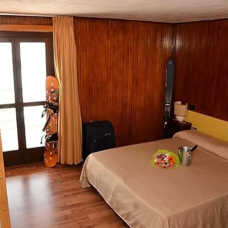 Lo Stambecco Szálloda 3*