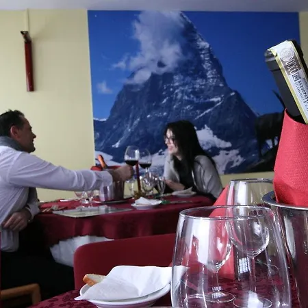 Lo Stambecco Otel Breuil-Cervinia