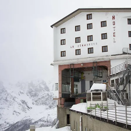 Lo Stambecco Otel 3*