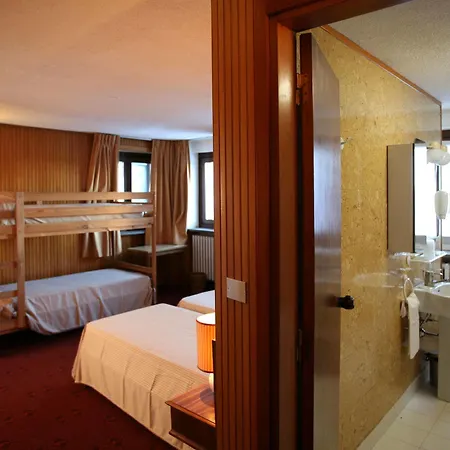Lo Stambecco Otel