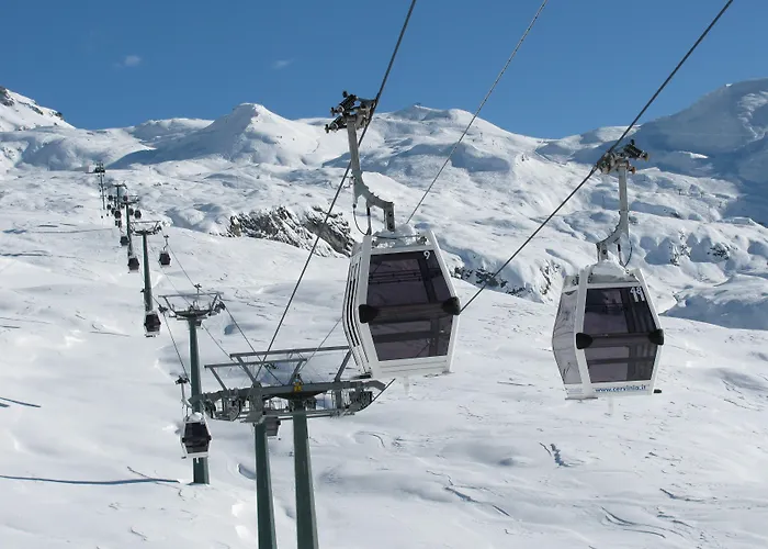 Hotel Lo Stambecco 3*