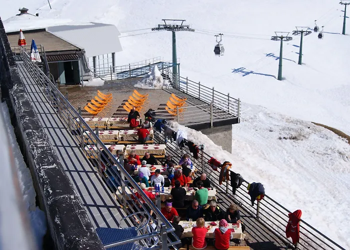 Lo Stambecco بيريوِل تْشيرفينيا