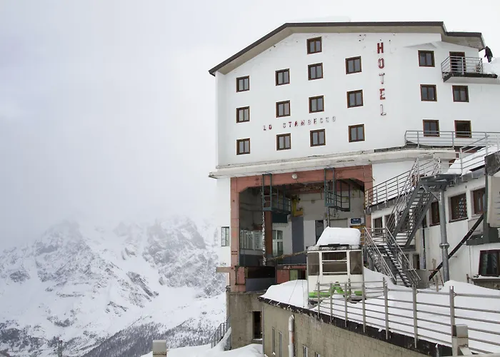 Lo Stambecco ברויל-קרוויניה