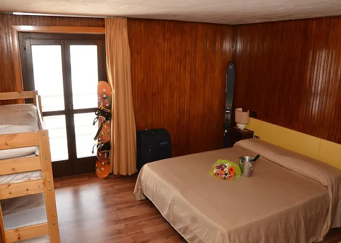 Lo Stambecco Hotel Breuil-Cervinia