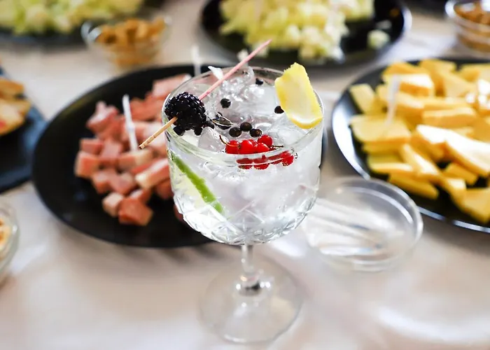 Lo Stambecco فندق بيريوِل تْشيرفينيا